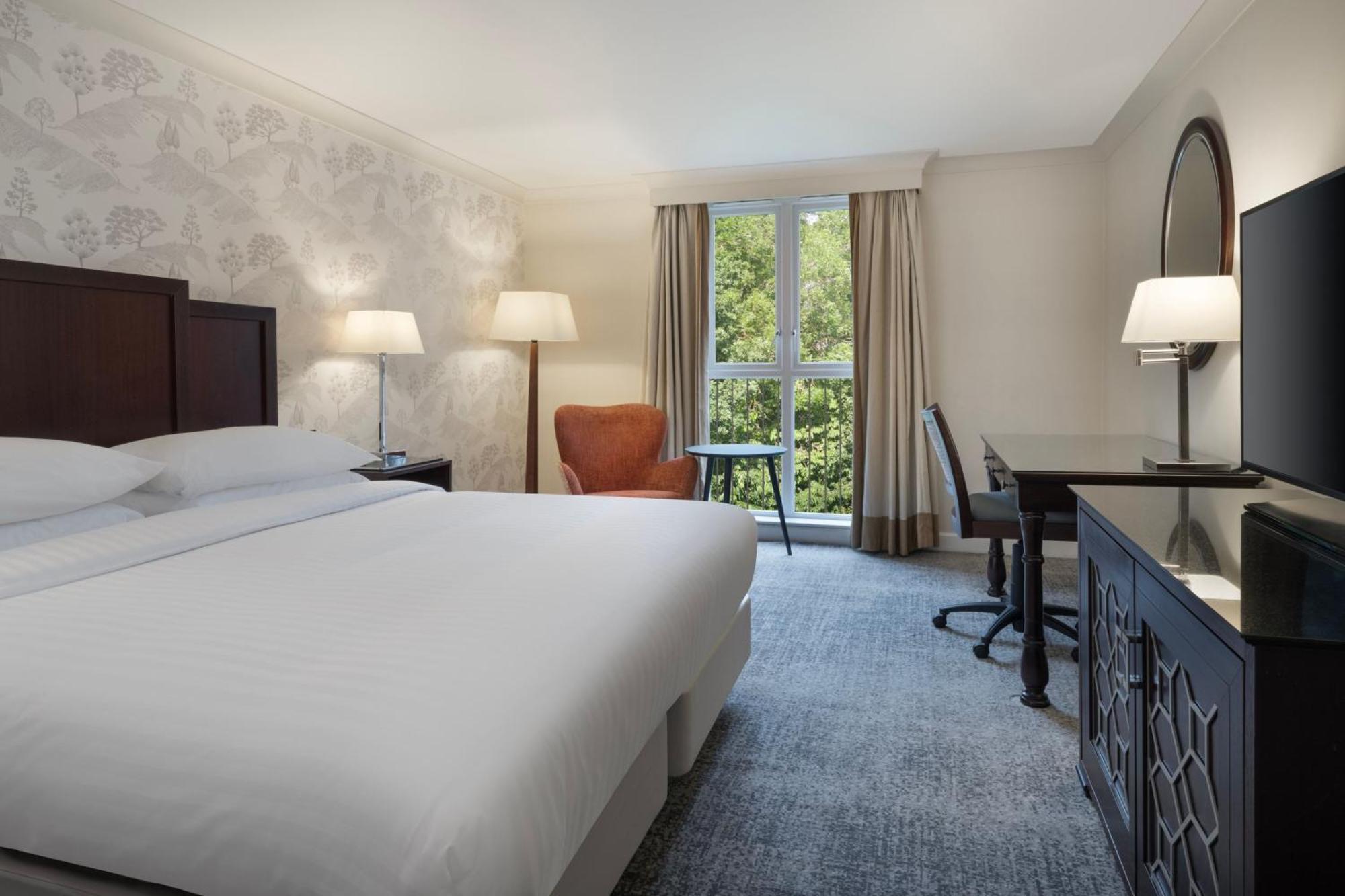 Delta Hotels By Marriott Worsley Park Country Club Екстер'єр фото