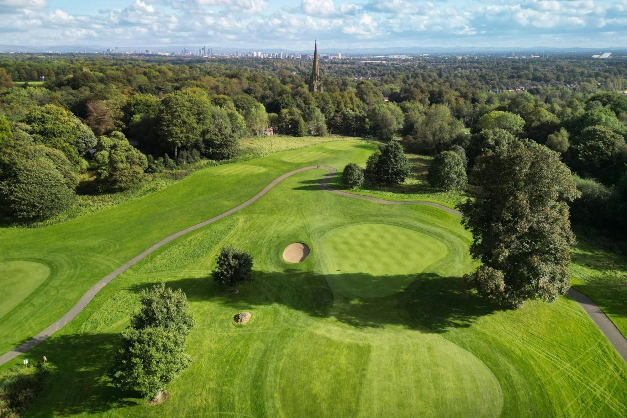 Delta Hotels By Marriott Worsley Park Country Club Екстер'єр фото